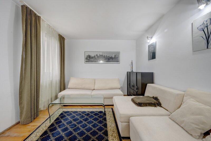 Parcul Circului-Stefan cel Mare, 2/4, Decomandat, Vedere Parc, Comision 0 %